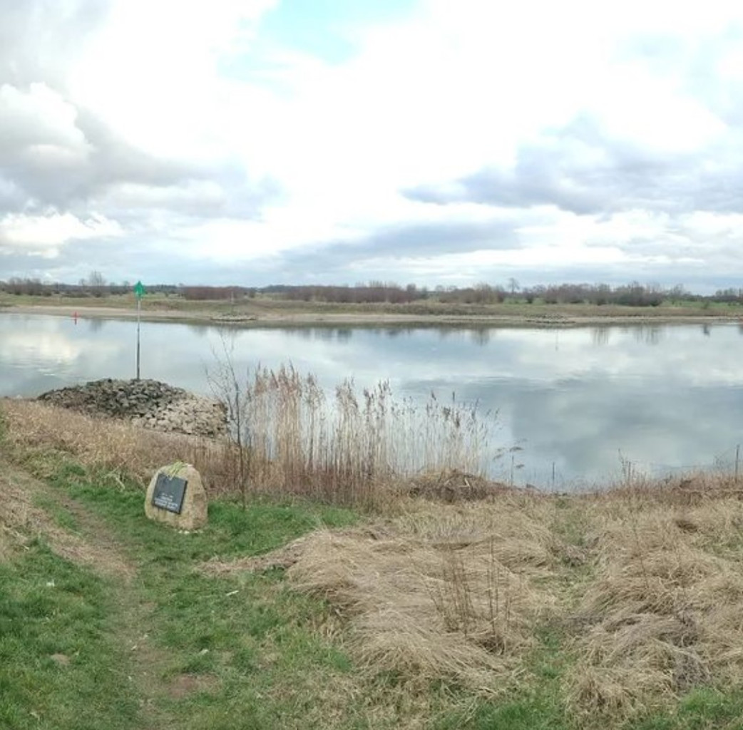 Hoven (Zutphen) - Deventer (station 1 km) · Hanzestedenpad etappe 3