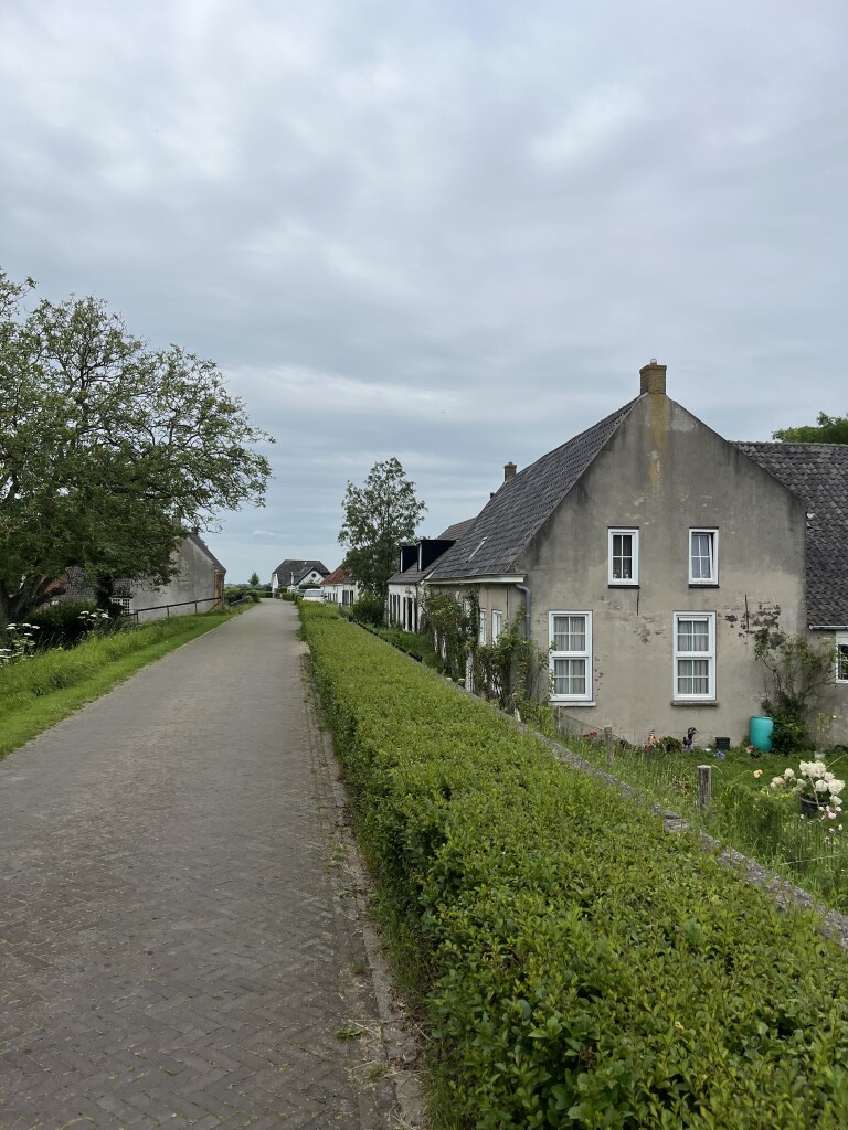 Beusichem (bushalte Kerk) - Maurik (bushalte Pr. Marijkelaan) · Betuwepad etappe 7