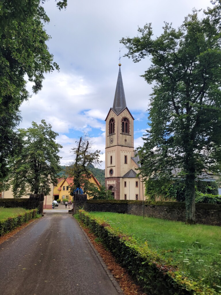 Echternach - Rosport · Mullerthal Trail etappe 1