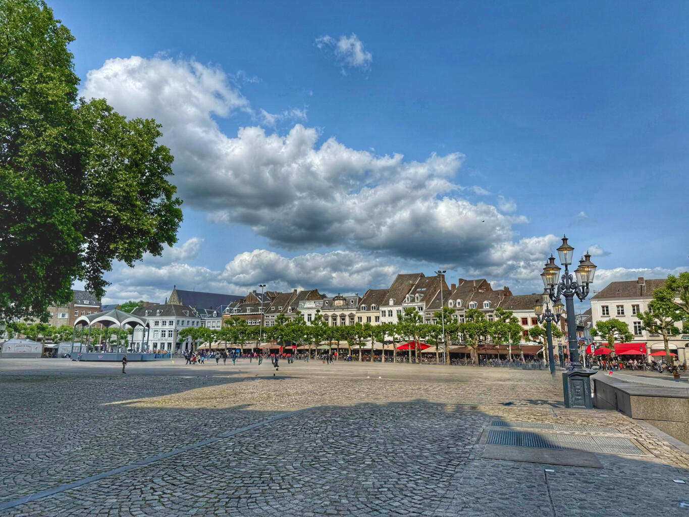 Schin op Geul - Maastricht, Vrijthof · Pelgrimspad etappe 25