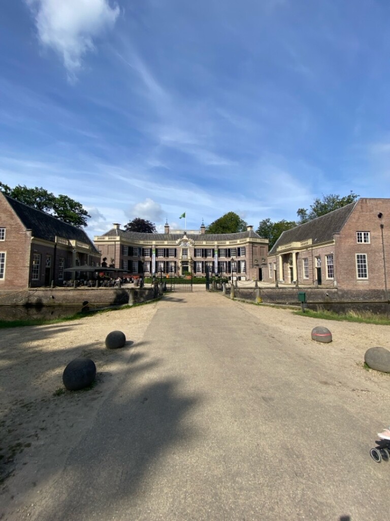 Wandelen door het groene westen