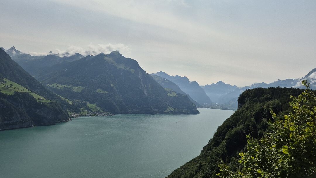 Weg der Schweiz - etappe 1 · Weg der Schweiz etappe 1