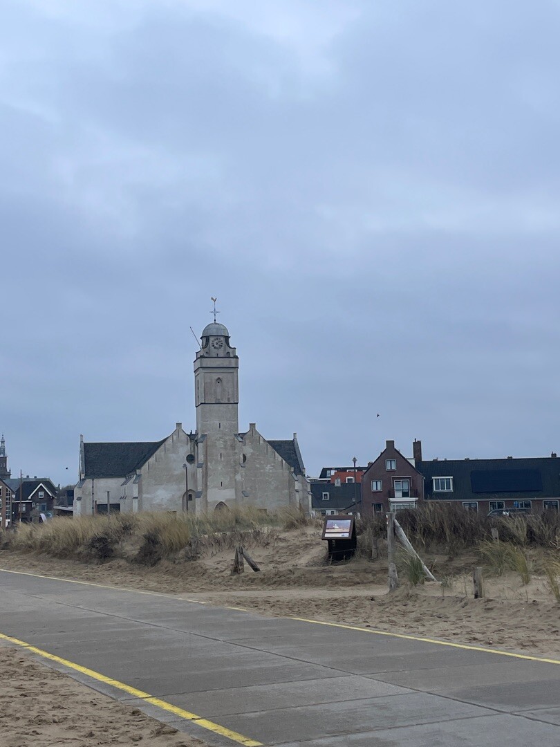 Den Haag naar Noordwijk aan Zee - "Royal Green" · NederRandpad etappe 65