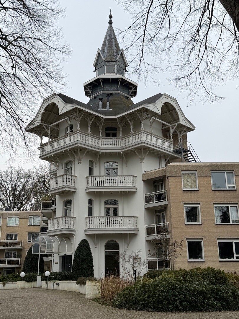 Langs landhuizen rn bossen van Baarn