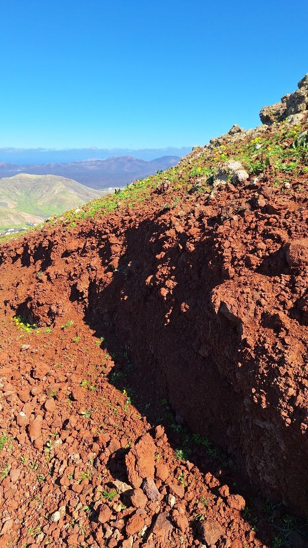 Beklimming van de vulkaan La Atalaya de Fémes