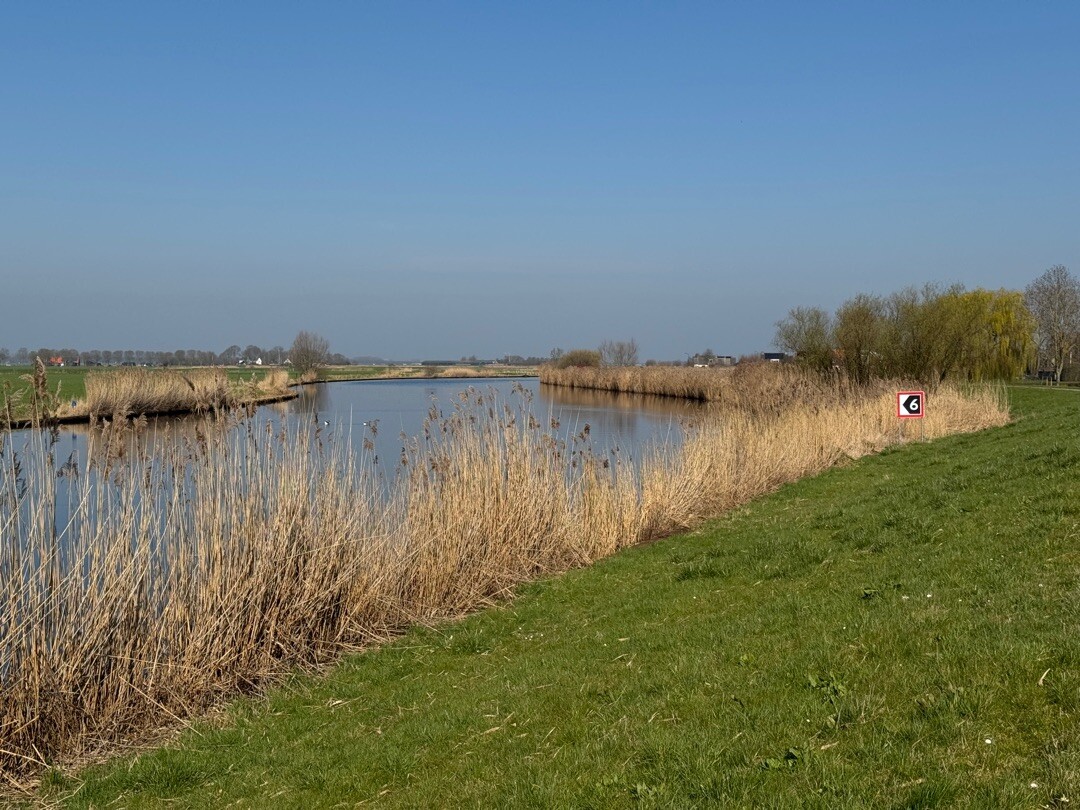 Blaricum - Bunschoten-Spakenburg · Zuiderzeepad etappe 9