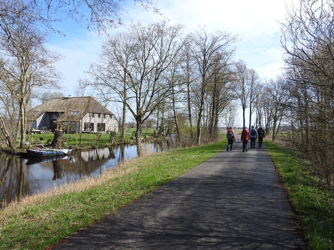 Wandelroute met de pont naar Abbenwier