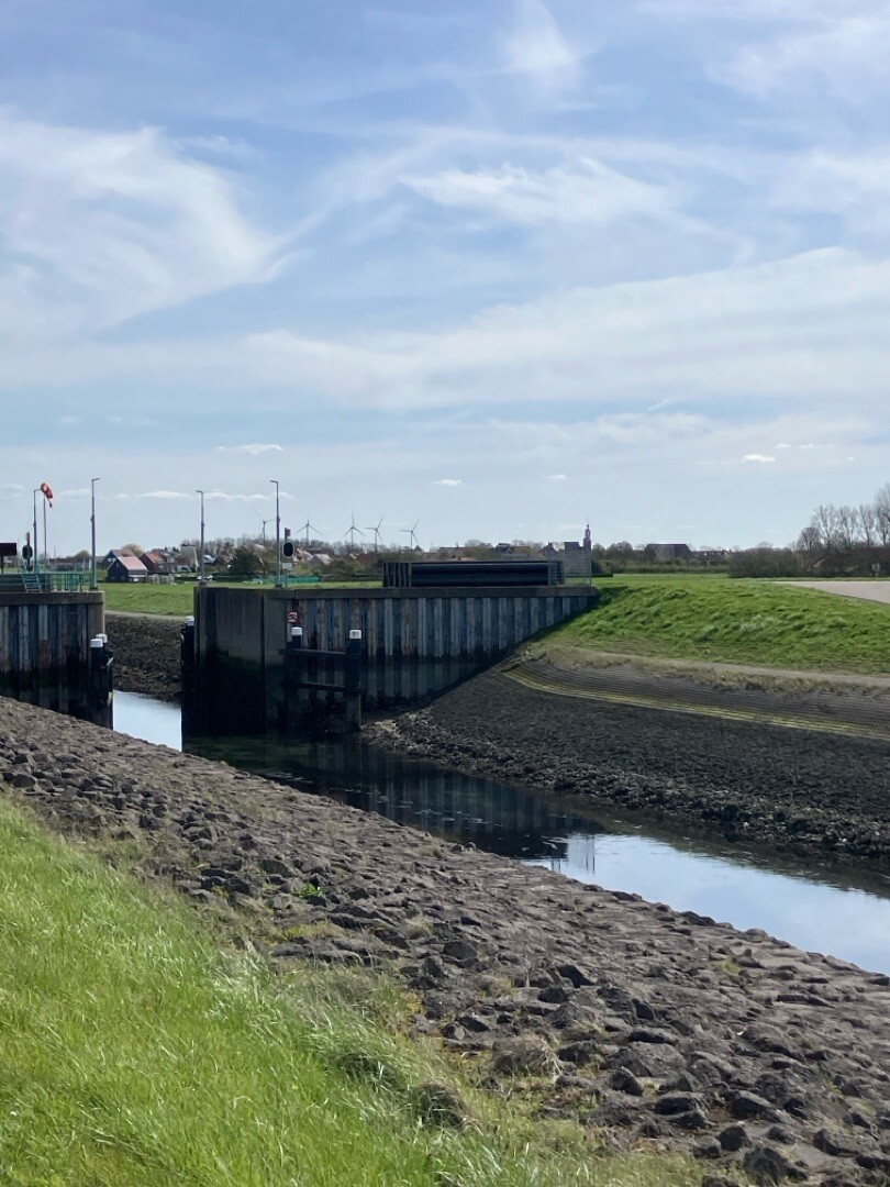 Slaakbrug - Stavenisse · Oosterscheldepad etappe 8