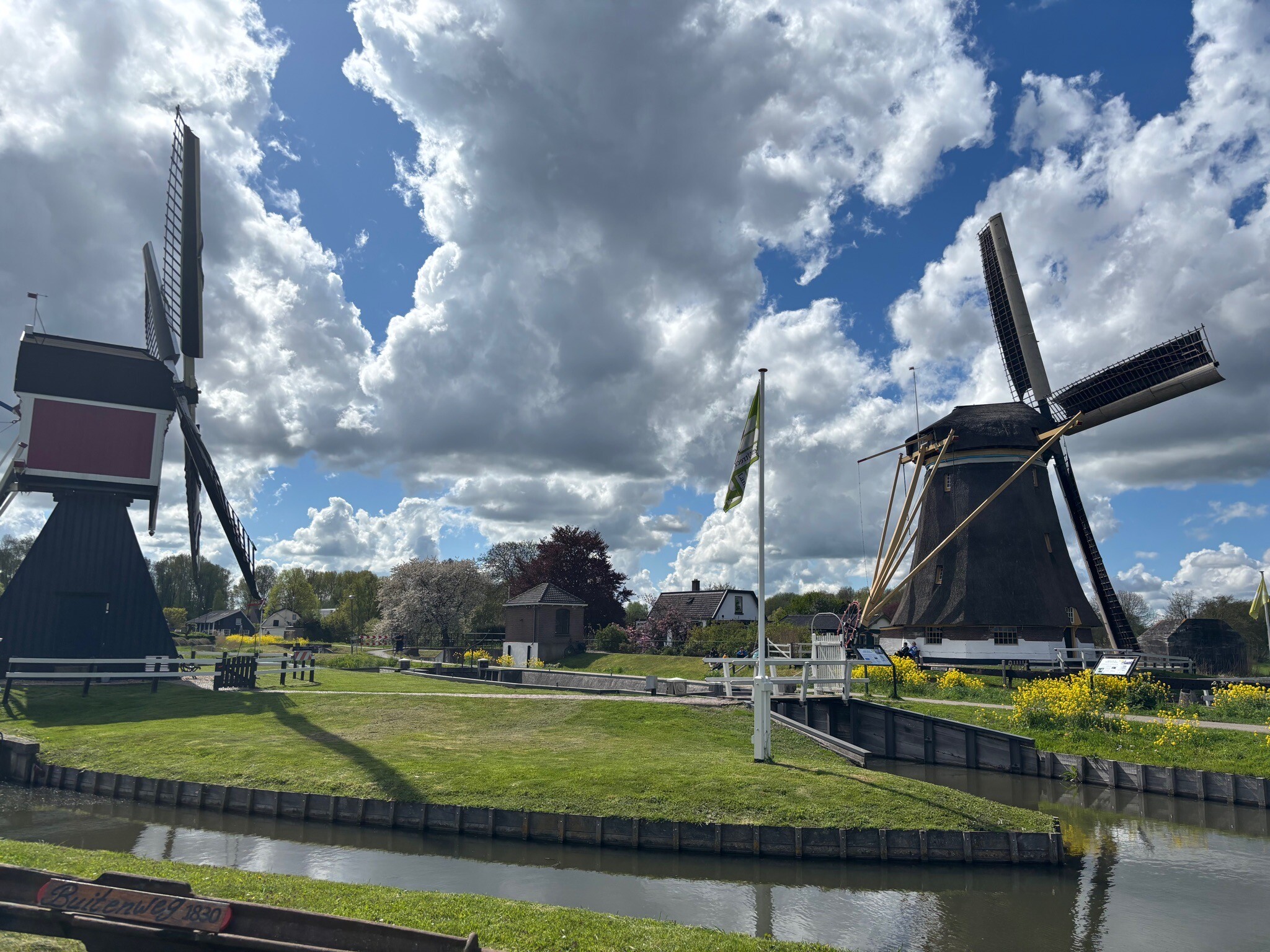 Wandelen langs de Vecht bij Slot Zuylen