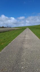 Sint Jacobieparochie (machinefabriek) - Ferwert · Nederlands Kustpad 3 etappe 6
