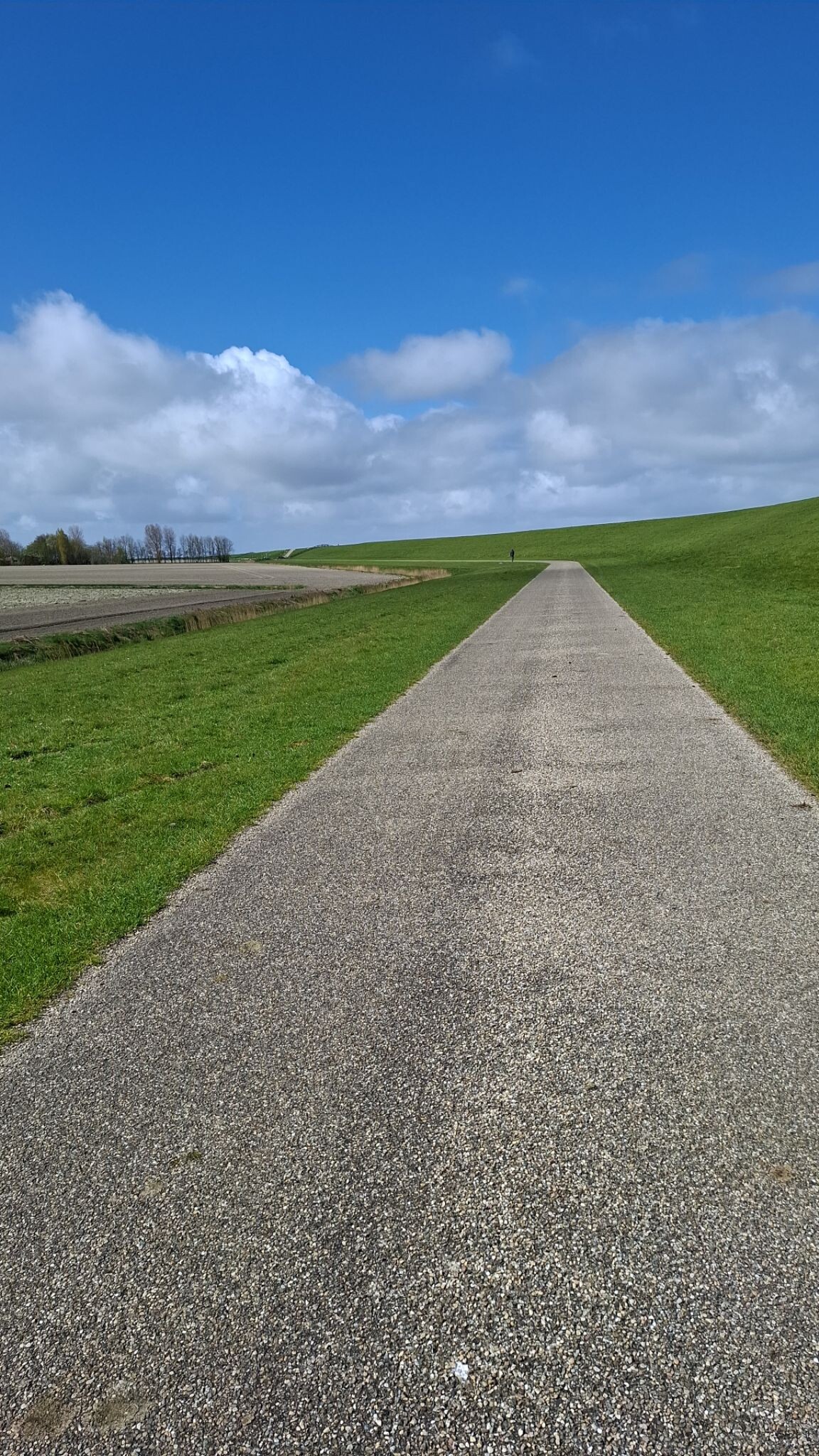 Sint Jacobieparochie (machinefabriek) - Ferwert · Nederlands Kustpad 3 etappe 6
