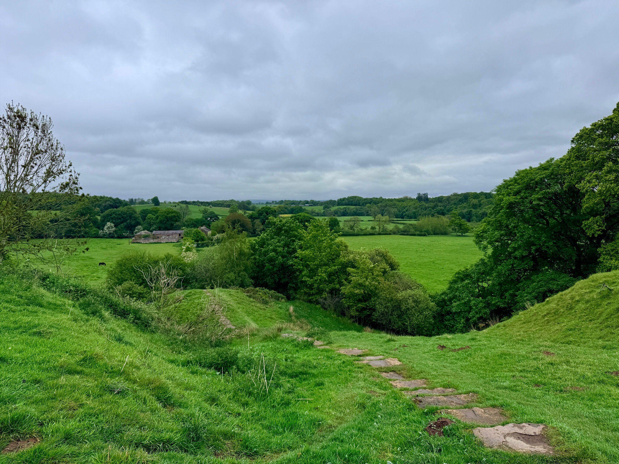 Hadrians Wall: 2.Carlisle-Lanercost