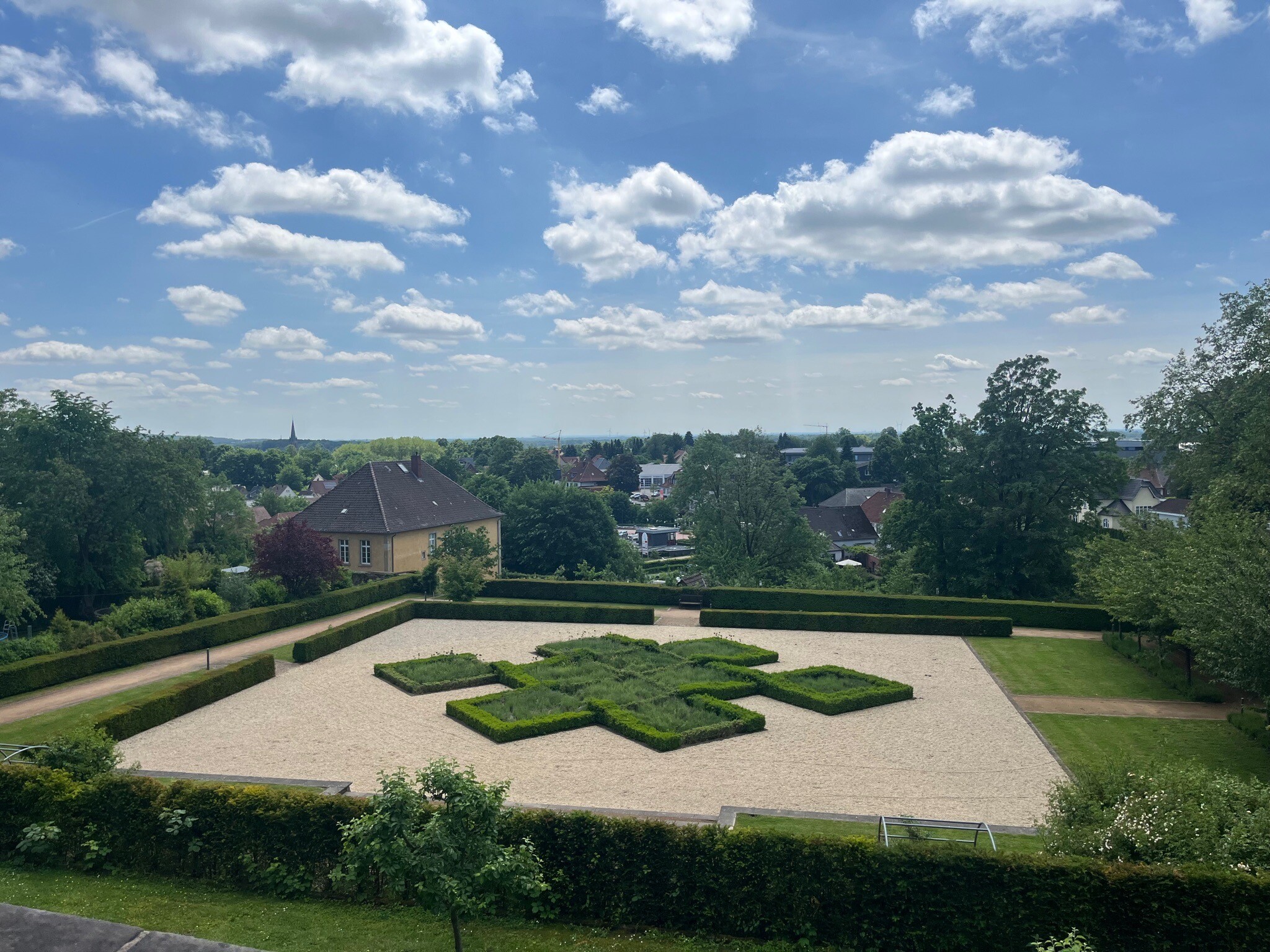 Ahornweg - Kleine Schleife