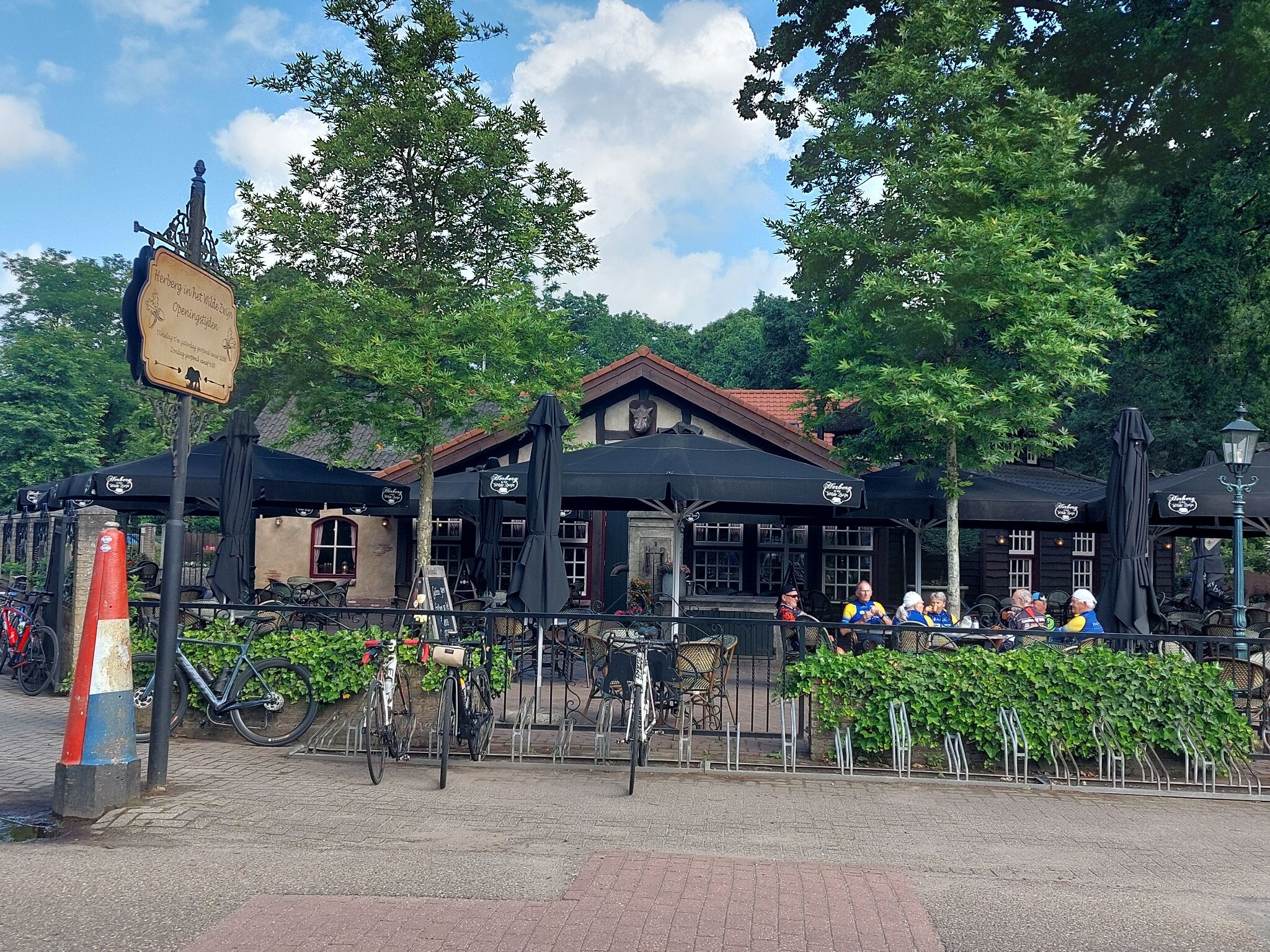 Luyksgestel naar Reusel - "Halfweg" · NederRandpad etappe 42