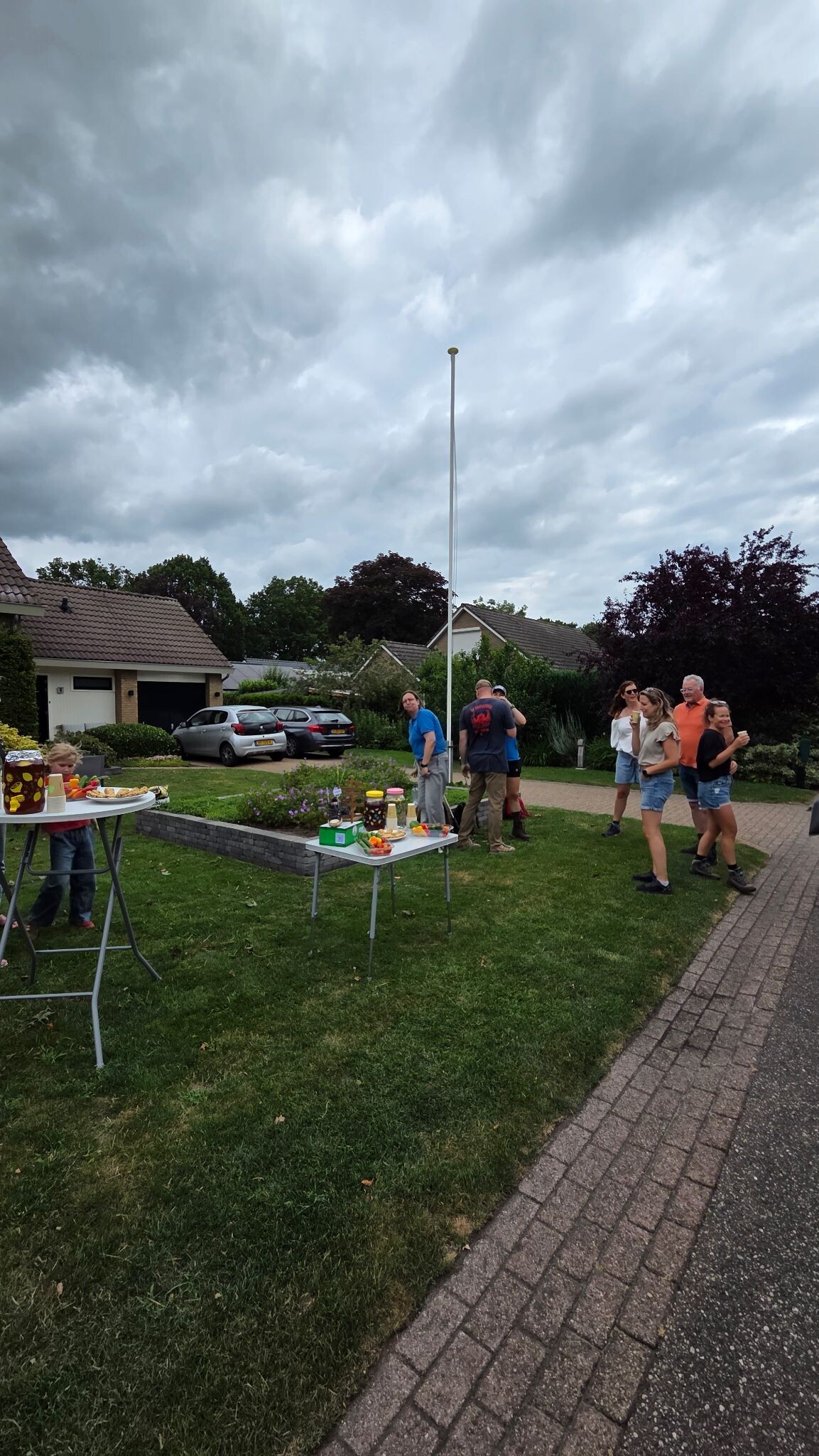 Cultuurpad Coevorden etappe 16: opening wandelen voor het goede doel Ladies Circle