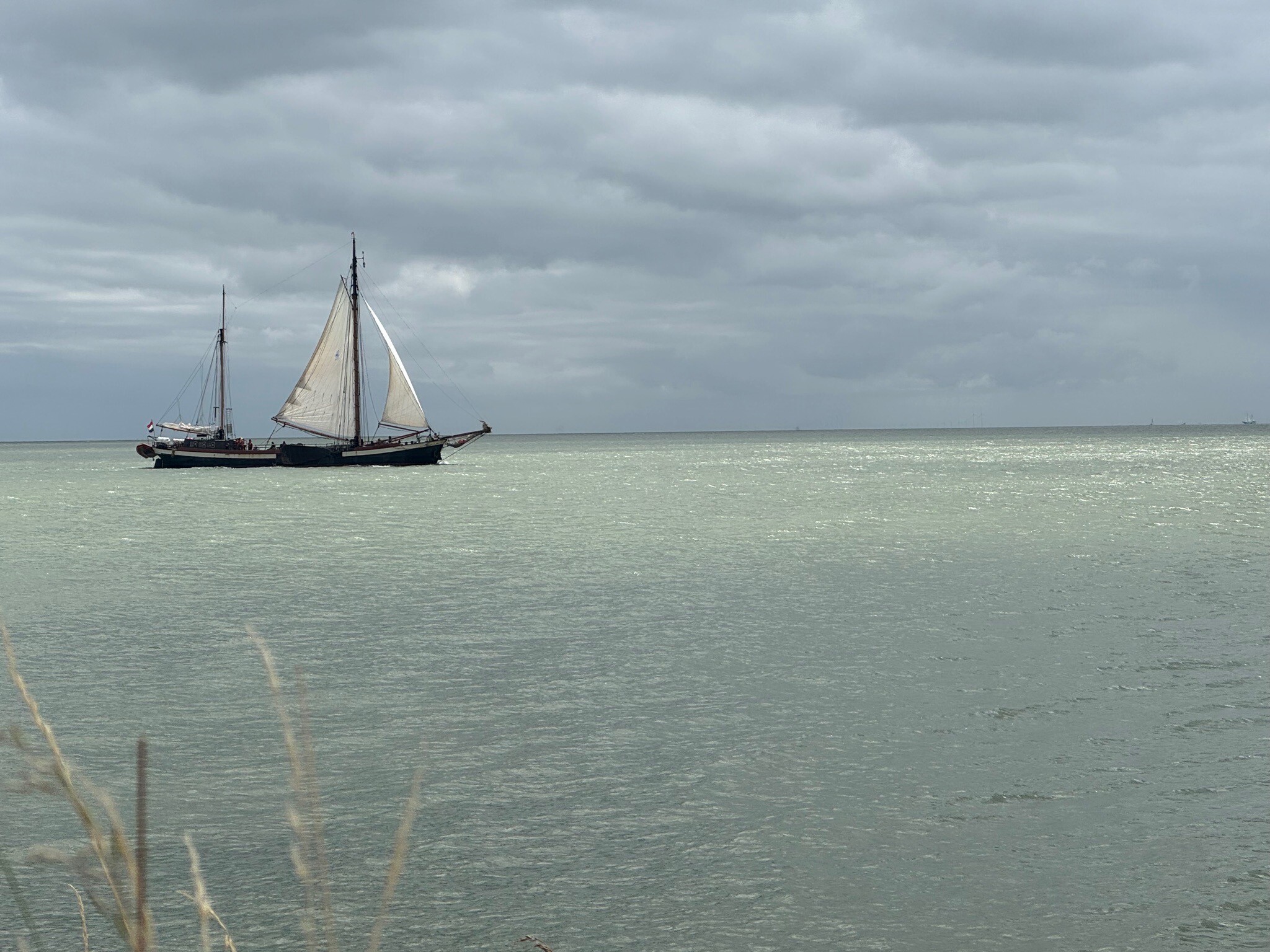 Markermeer  en rond  wijders