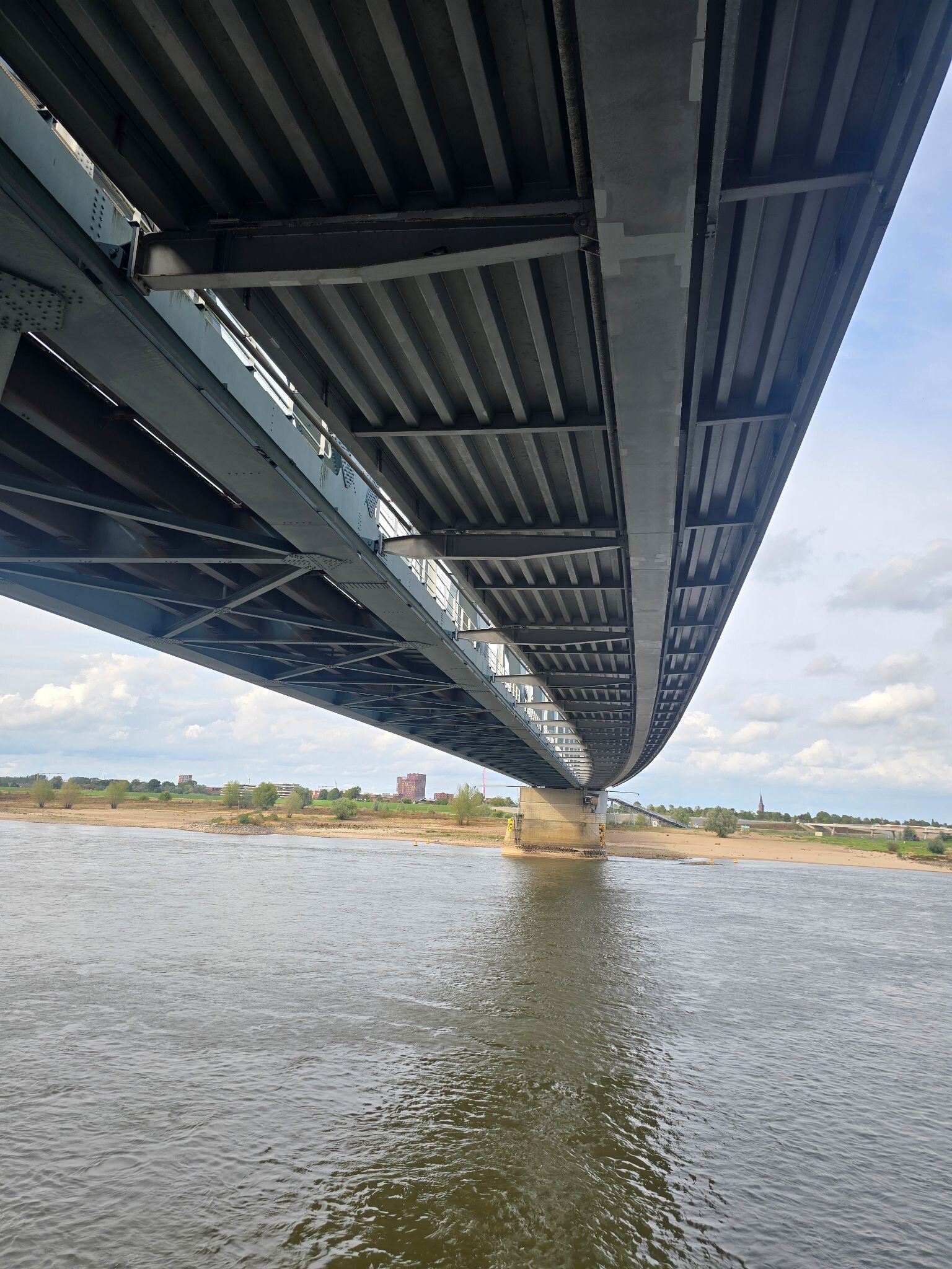 Nijmegen - Oosterhout · Wegen met Zegen etappe 1
