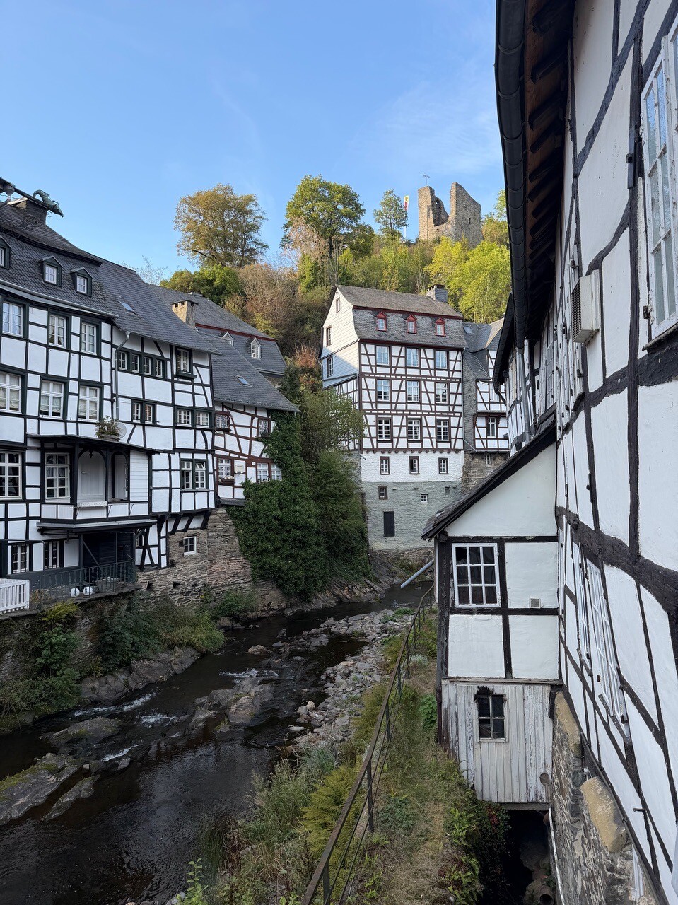 Unterwegs in Monschau [35]