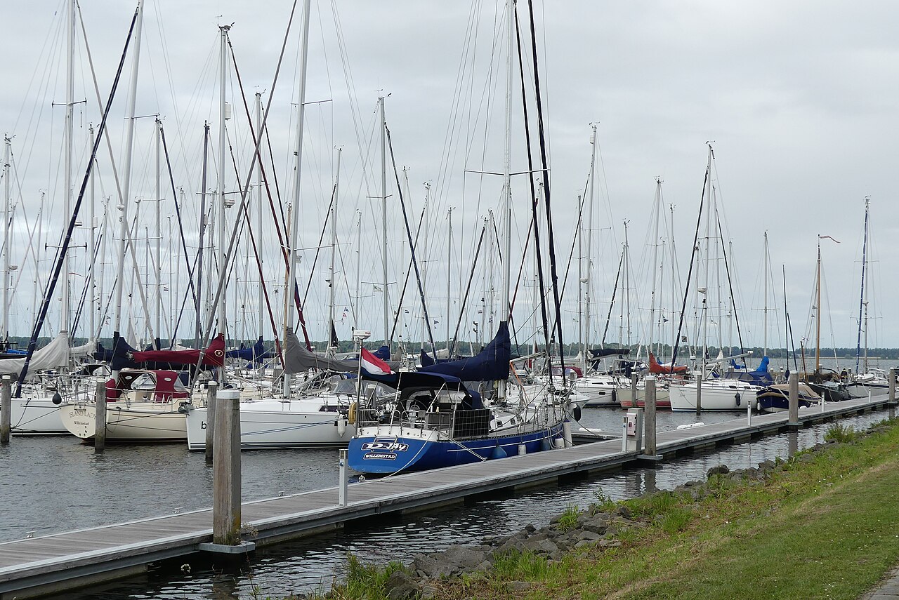 Numansdorp - Dinteloord · Floris V-pad etappe 11