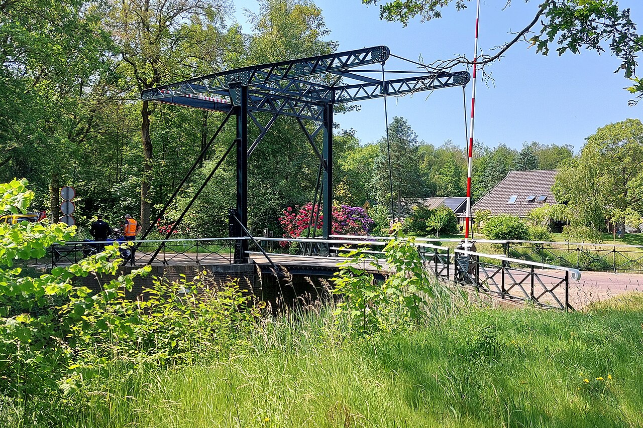 Variant Ureterp - Hoornsterzwaag · Friese Woudenpad etappe 13