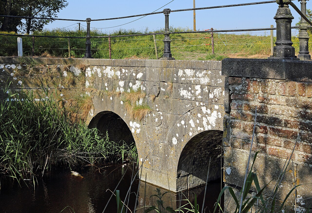 St. Kruis naar Sluis - "Op de Wallen" · NederRandpad etappe 54