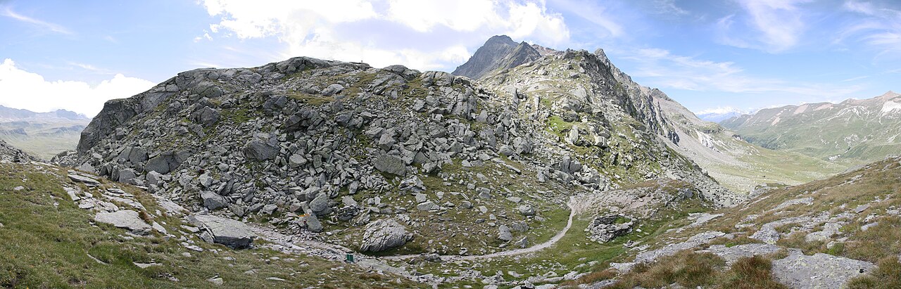 15-Chemin des cols alpins