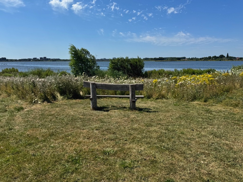 Bankjesverhalen wandeling naar Stompwijk