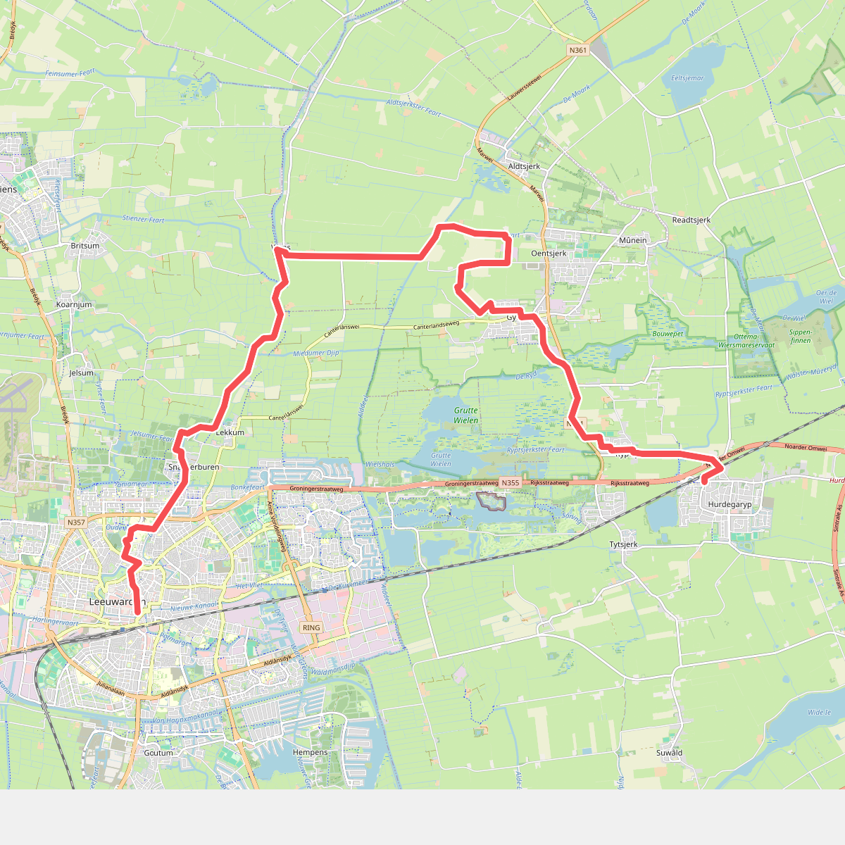 Landschapsvariatie door midden Fryslân - b