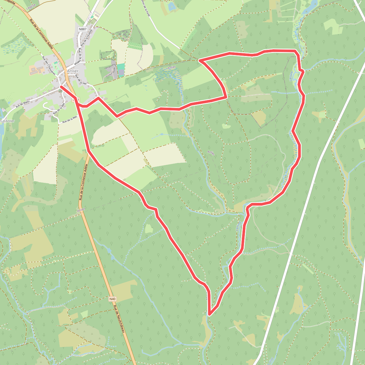 Sentier du Bois le Prêtre