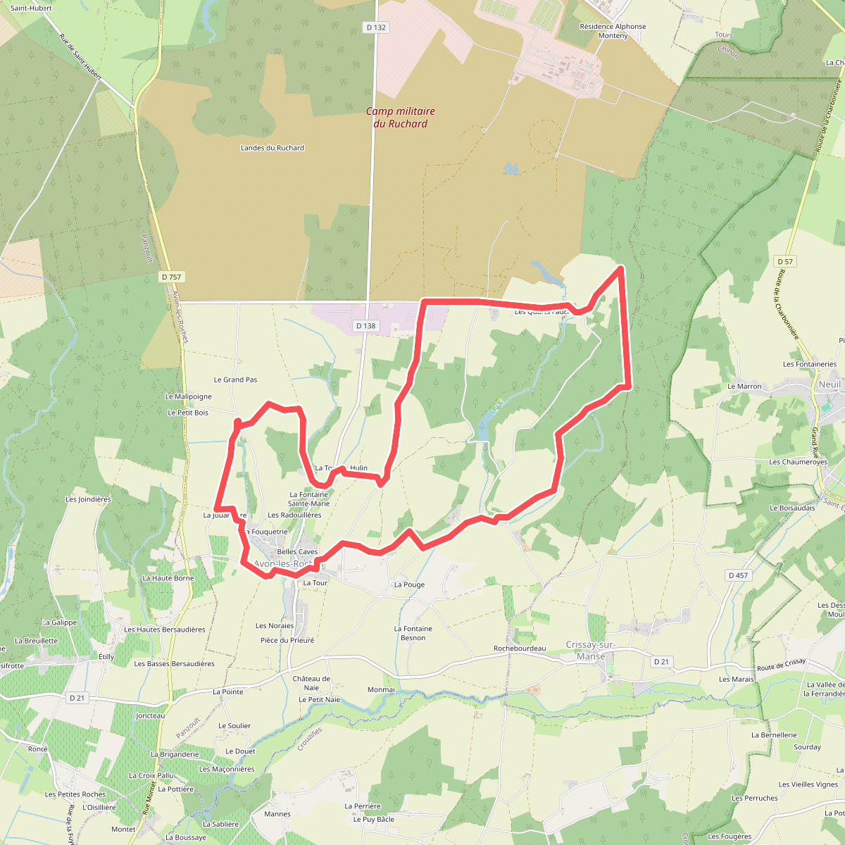 Avon-les-Roches - Lavoirs et Collégiales des Roches Tranchelion
